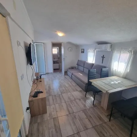 Apartments Kovac Vir Exterior photo