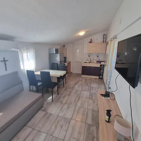 Apartments Kovac Vir Exterior photo