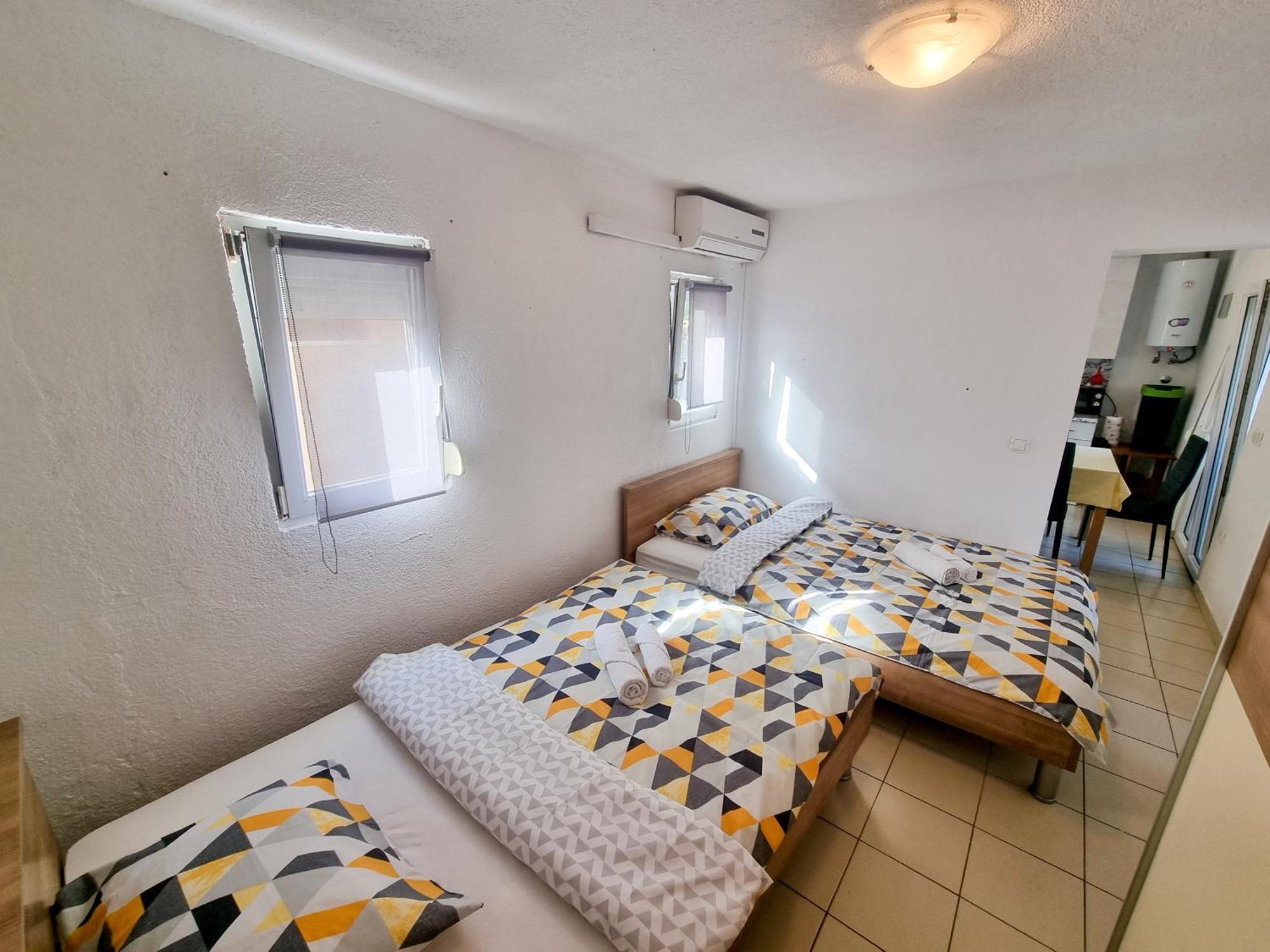 Kovac Apartment Vir